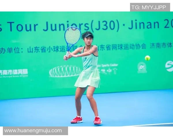 深度对话:探索周秀英的网球梦想与人生旅程