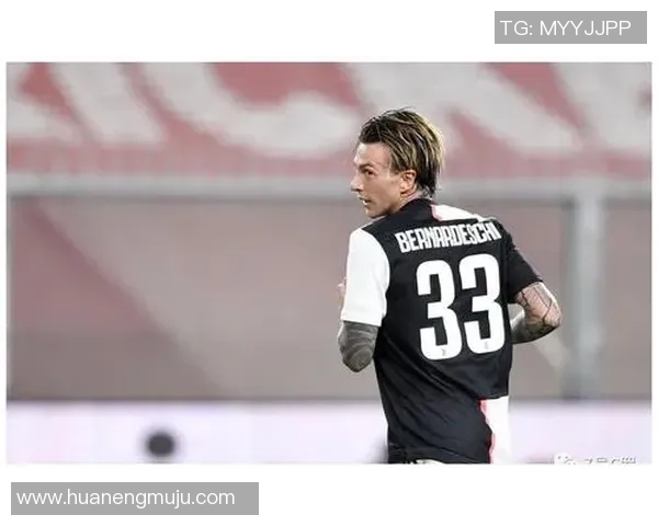 足球明星植发成功逆袭发际线重塑自信与风采的传奇之路